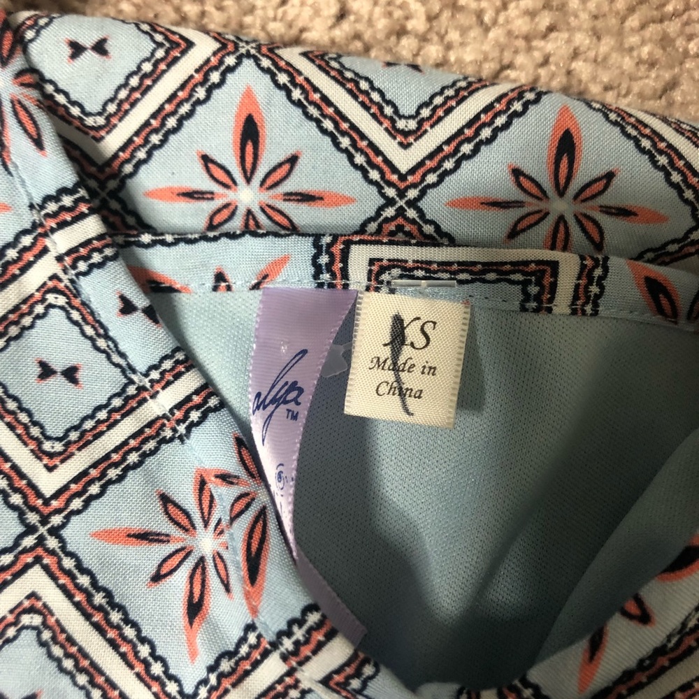 Romper - Picture 2 of 3